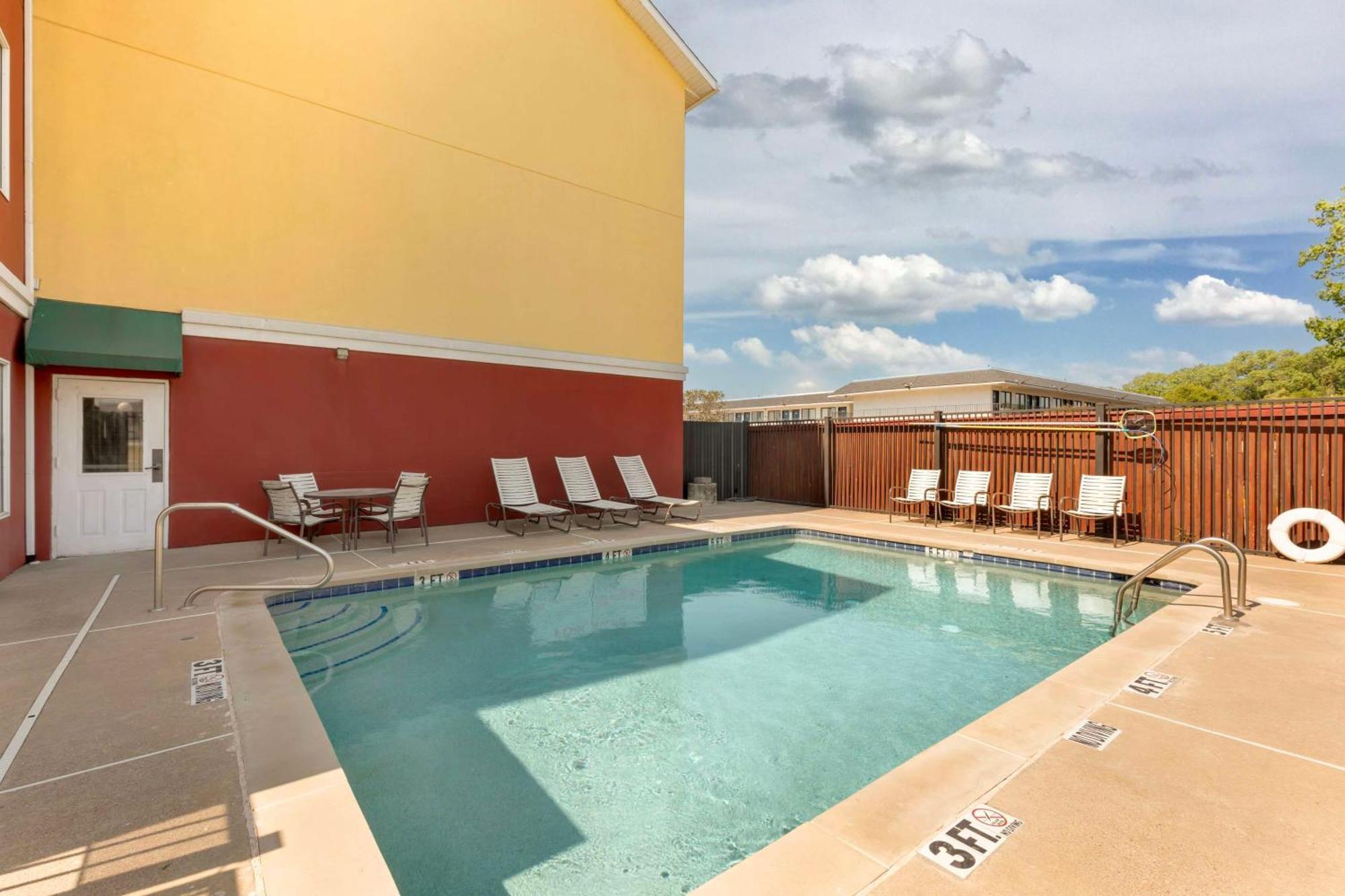 Best Western Plus Waco North Exteriör bild